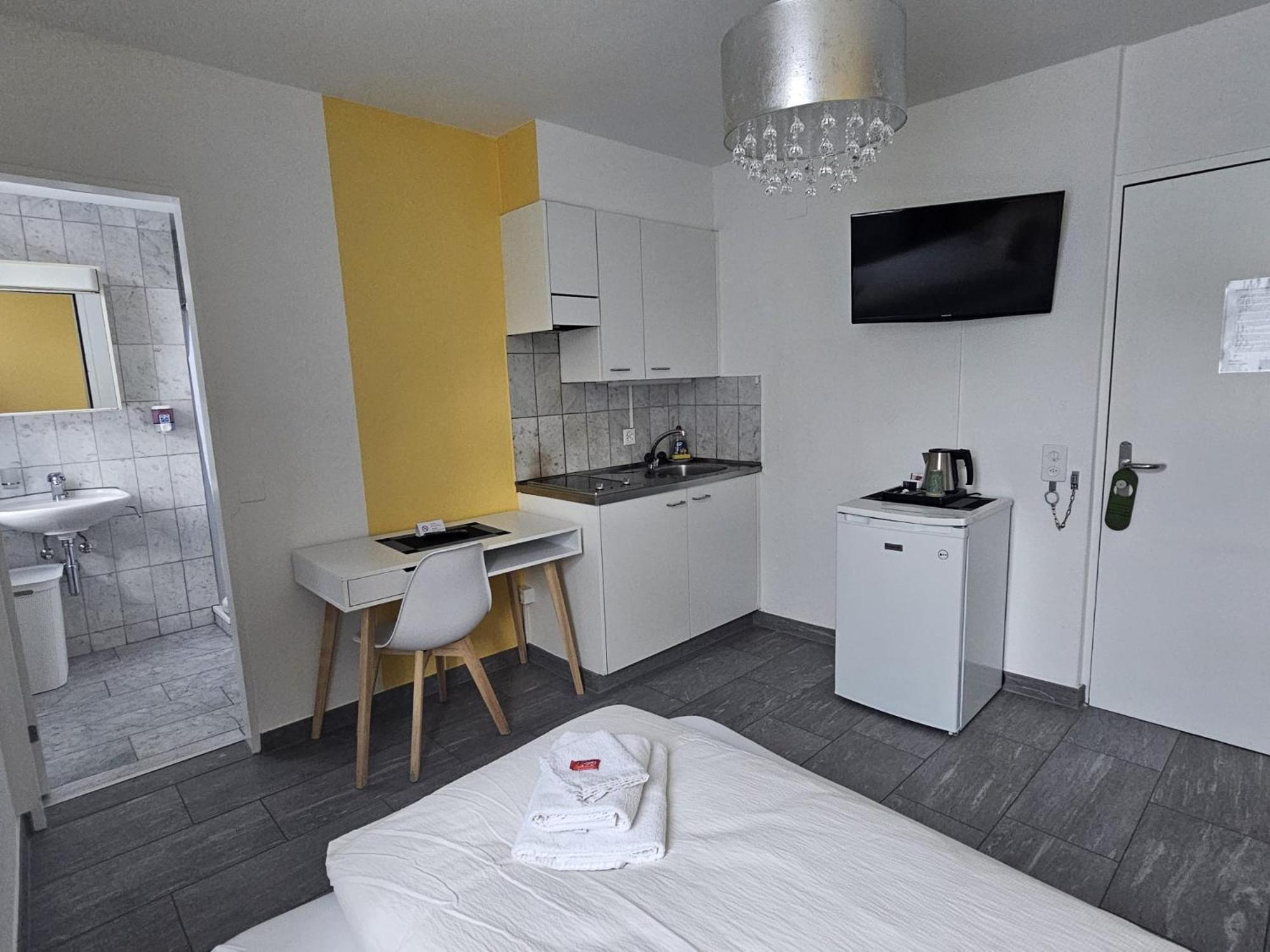 Hotel Surselva Τσουρ Εξωτερικό φωτογραφία